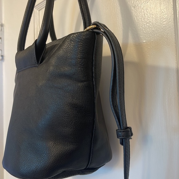 Anthropologie x Monserat De Lucca Leather Bucket Bag w/ Crossbody ✨ - Picture 13 of 16